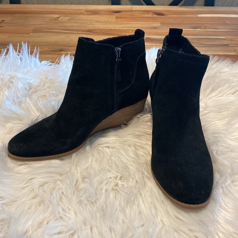 Franco Sarto black booties